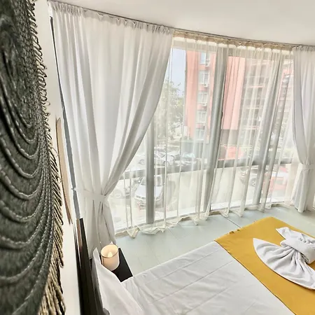 Menada Rainbow Apartmán *