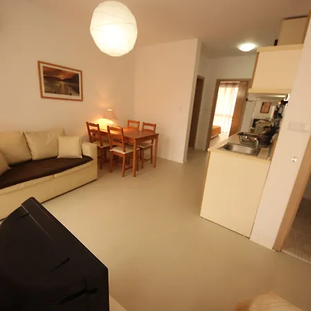 Menada Rainbow Apartment *