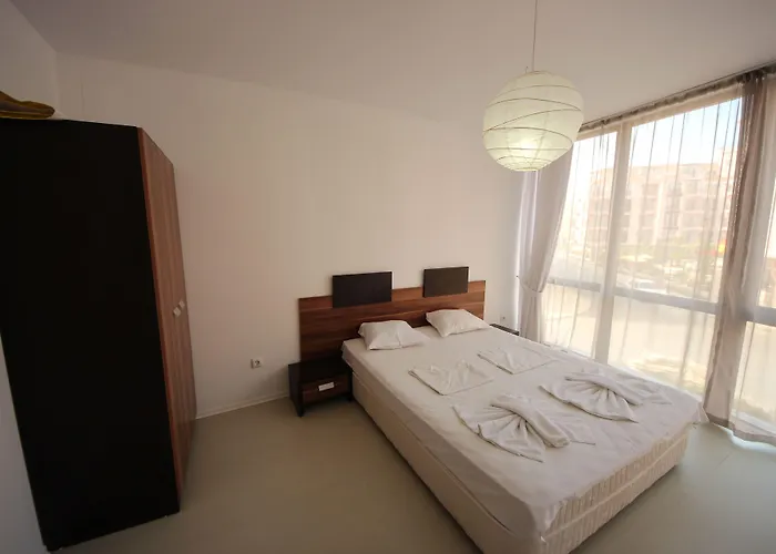 Menada Rainbow Apartament *