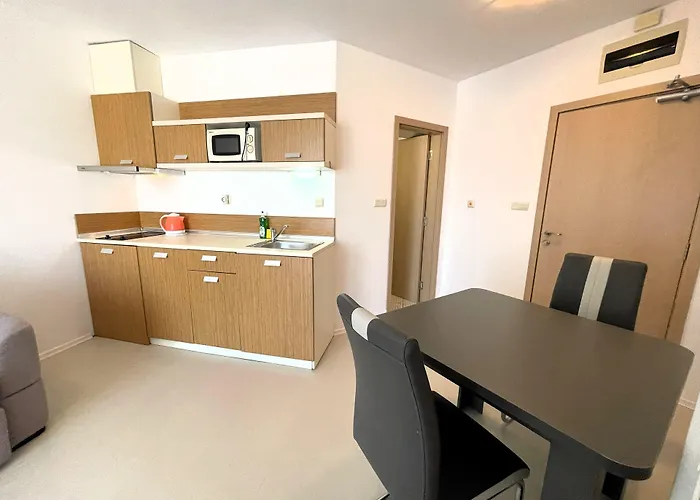 Menada Rainbow Apartament