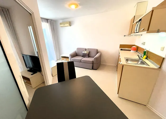 アパート Menada Rainbow