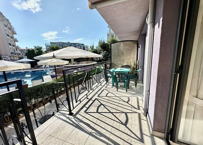 Menada Rainbow Słoneczny Brzeg