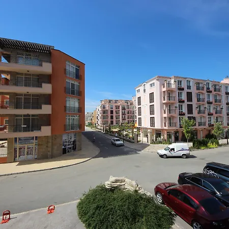 Menada Rainbow Апартамент