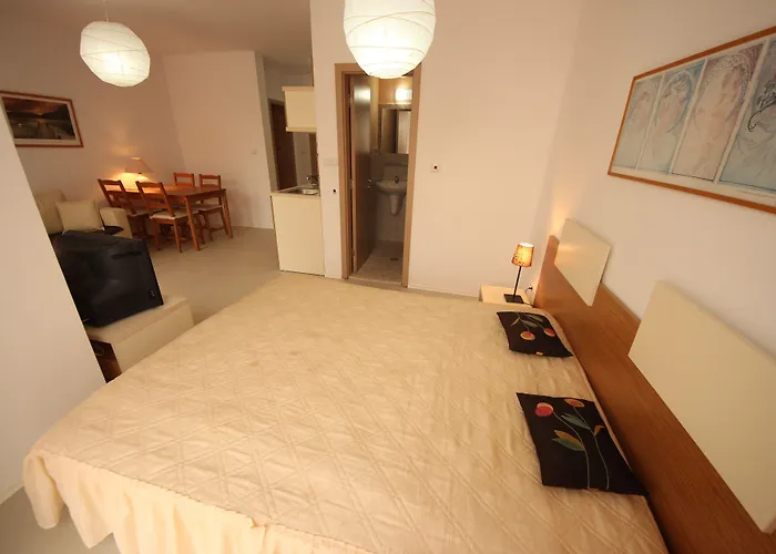 Menada Rainbow Apartment