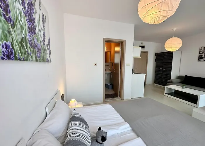 Apartment Menada Rainbow