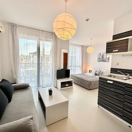 Menada Rainbow * סאני ביץ'